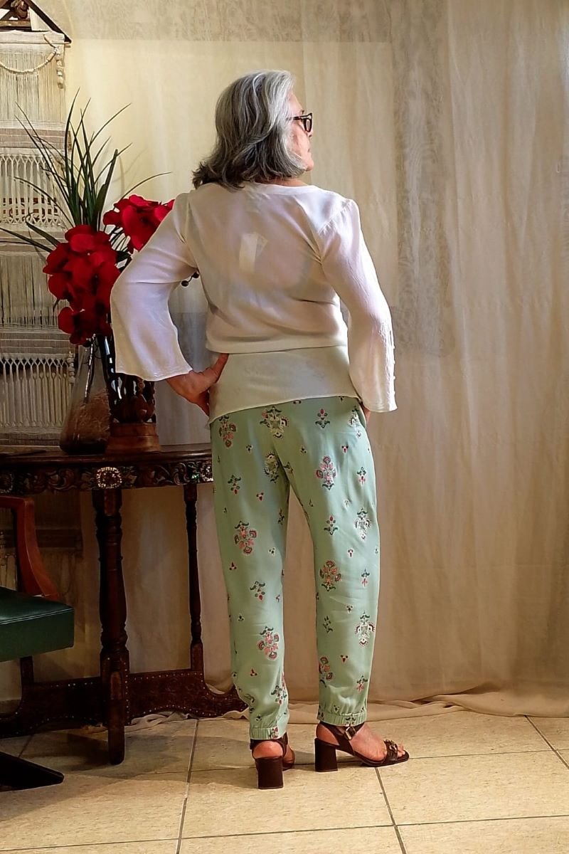 bata seda java viez com calça verde agua15