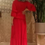 Saia Longa em Viscose e Nesgas Renda Godê e Lastex Vermelha