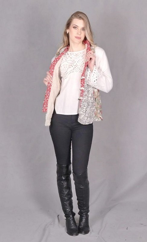 Colete em Algodão e Pele Sintética Colete em Algodão e Pele Sintética