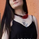 Vestido Longo em Viscose com Alça e Barrado Desigual G