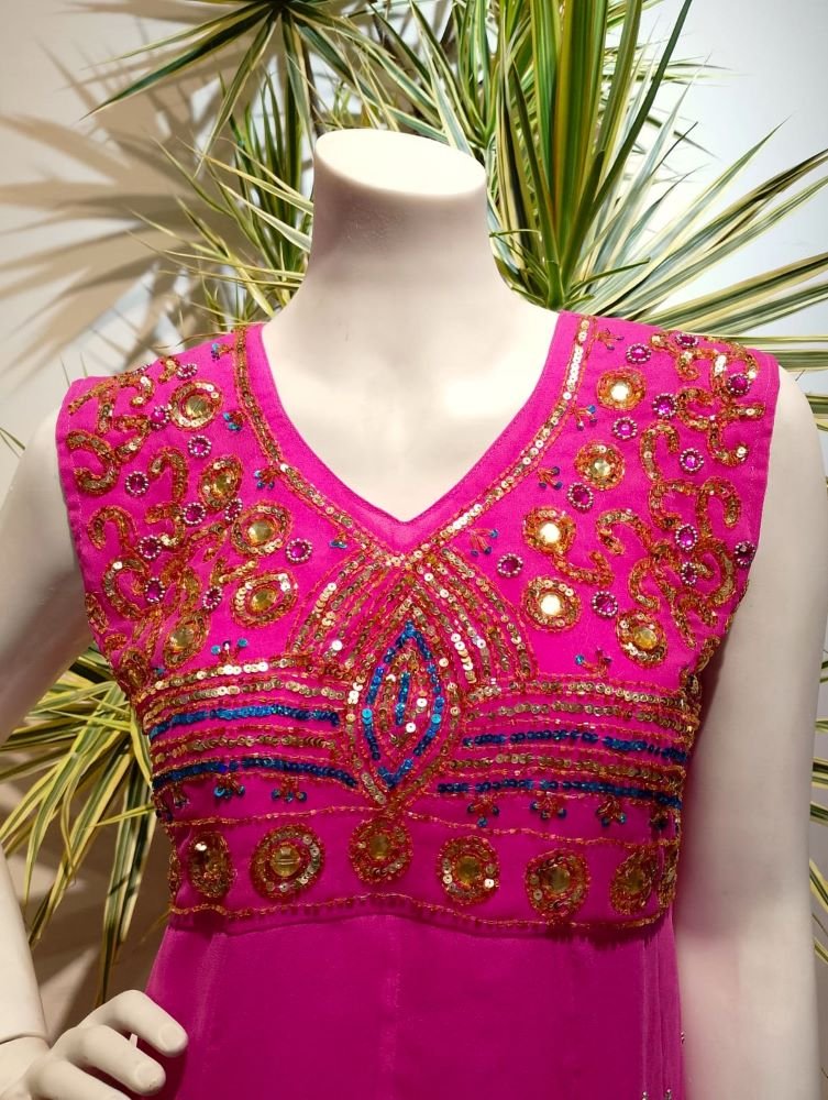 Punjab em Crepe Bordado Pink P