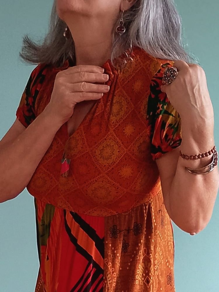 Vestido Longo em Viscose Patchwork Mangas Curtas Gola Pe Laranja Marron M