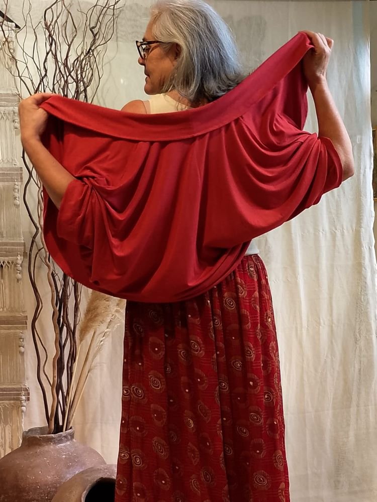 Saia Longa em Shiffon com Estampa Marron e Dourado VInho C