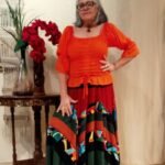 Saia Longa Cigana em Viscose e Renda Godê Estampa Musgo, Queimado, Preto