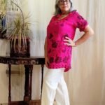 Tunica em Algodão Decote U Bordado com VIdrilho e Chaton Pink Estampa Floral Pink M