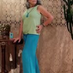 Camiseta em Malha Cavada Balonê Erva Doce