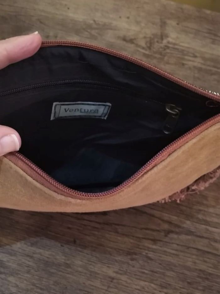 Bolsa Carteira Bordada com Missangas e Espelhos