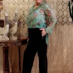 calca-em-algodao-unissex-com-elastico-cintura-preta