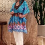 kaftan-media-em-algodao-decote-V-floral-azul8.jpg