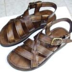 Sandália Masculina em Couro Estilo Romana Modelo M