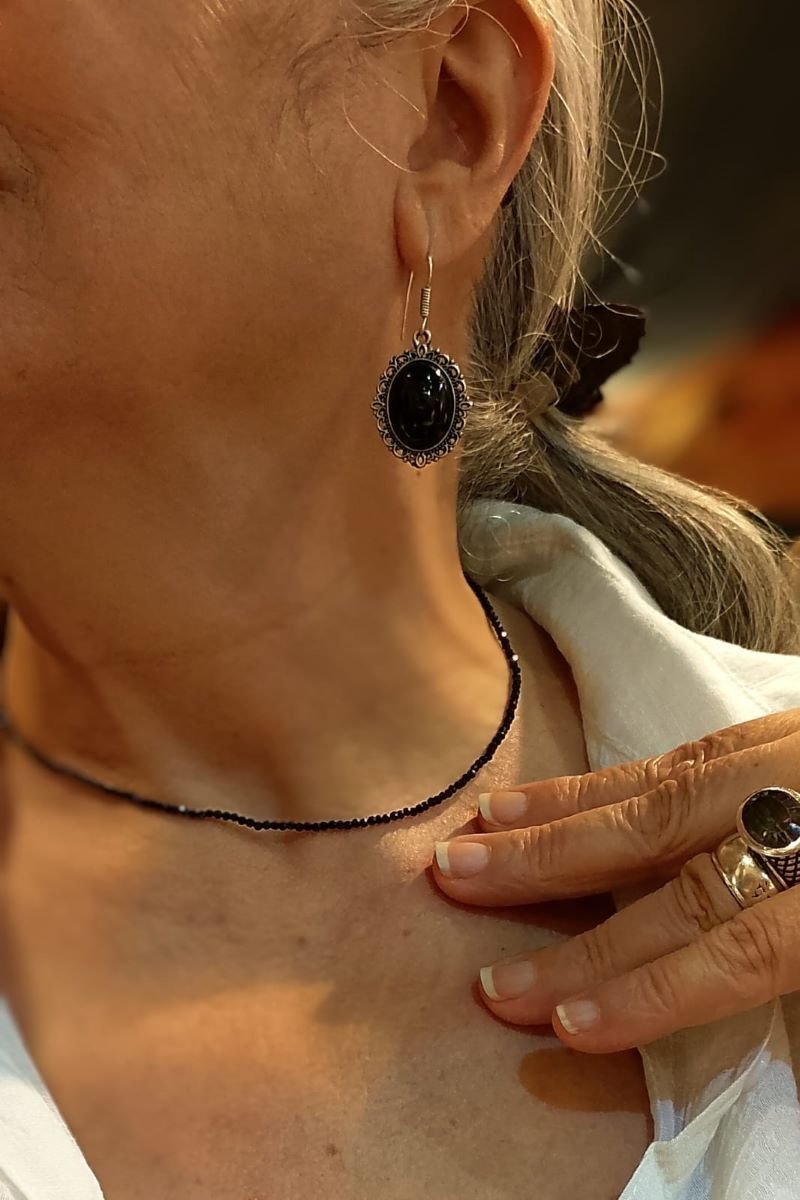 colar-gargantilha-mini-pedras-naturais-turmalina-negra