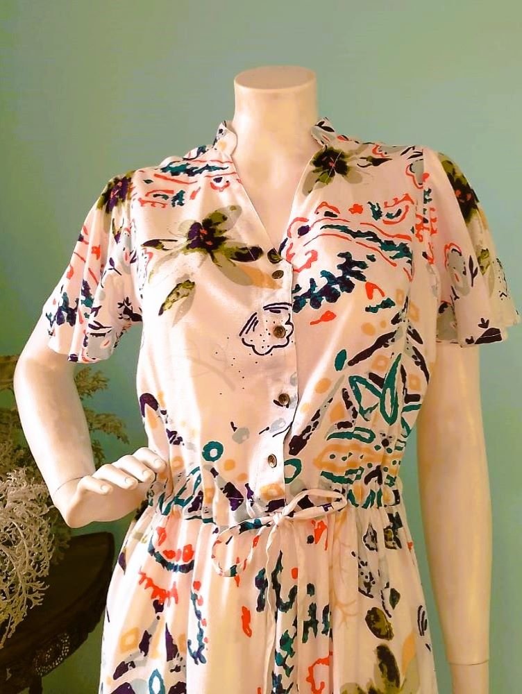 Vestido Longo em Viscose Gola Pe V Mangas Curtas Estampa Digital Branco M