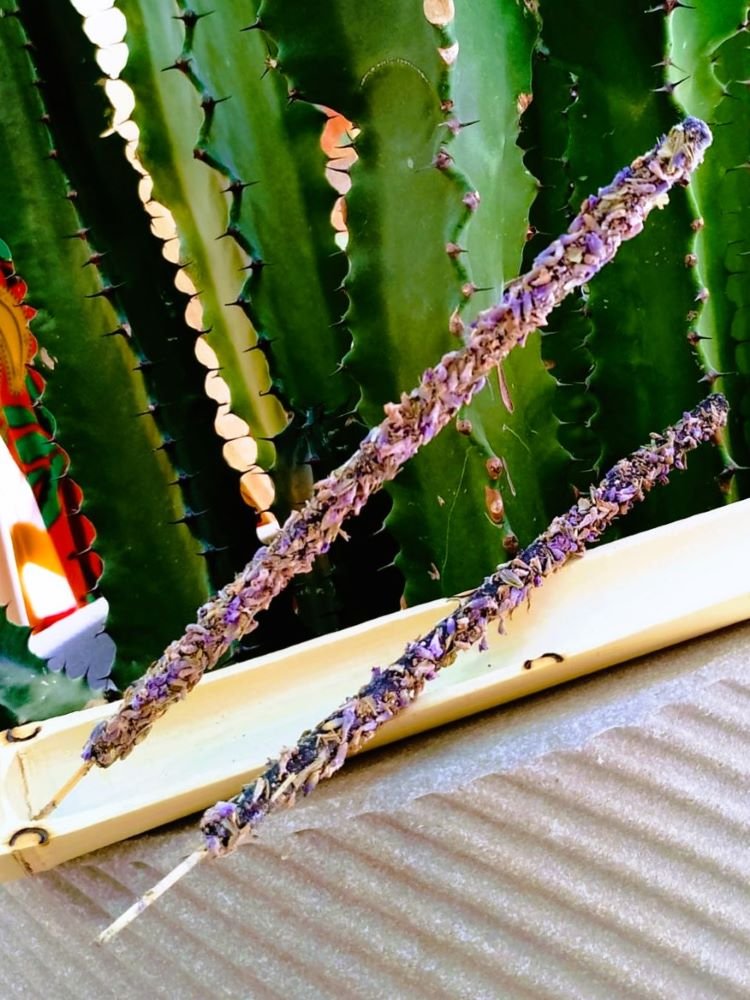 Incenso de Carvão com Canfora Lavanda Celestial