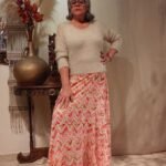 Saia Longa em Seda Indiana Godê com Pala Estampada Salmon