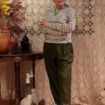 Calça em Viscose Pala Boca Fina Punho Verde Musgo G