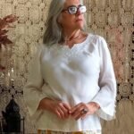 Bata em Seda Java Viez com Meias Mangas com Abertura Off White G