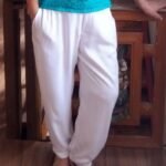 Calça em Viscose Pala Boca Fina Punho Off M