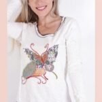 Bata em Malha com Mangas Longas Decote U Customizada Borboleta Nude M