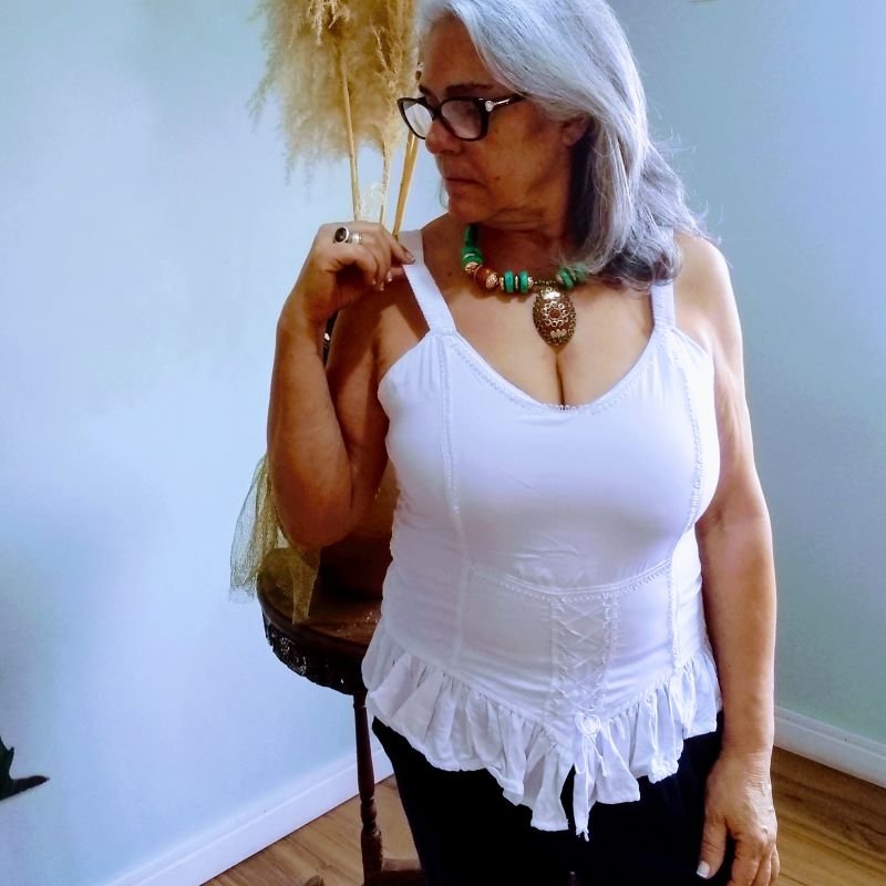 Cropped Ciganinha em Viscose e Renda com Alça Branco