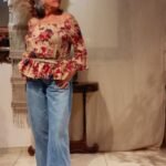 Bata em Viscolinho Ciganinho com Meias Mangas Sino Estampa Rosa M