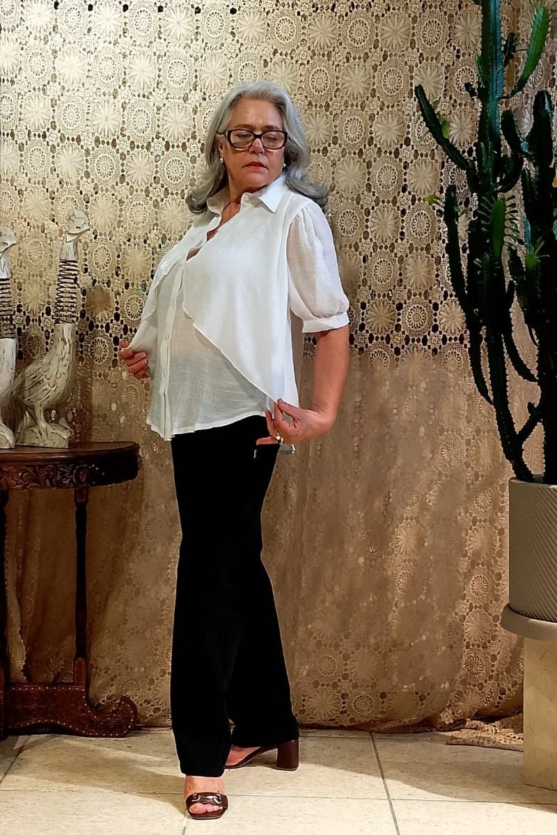 Camisa em Algodão com Meias Mangas com Sobreposição Branca G