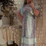 Vestido Longo em Seda Indiana Mangas Curtas Decote V Lastex Verde Agua