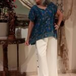 Calça Pantalona em Viscose Botões Laterais Branca G
